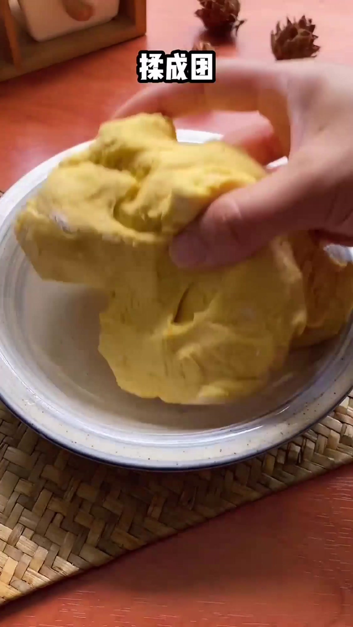 烤箱版的南瓜饼,这么简单你还学不会?请把嘴寄过来吧!