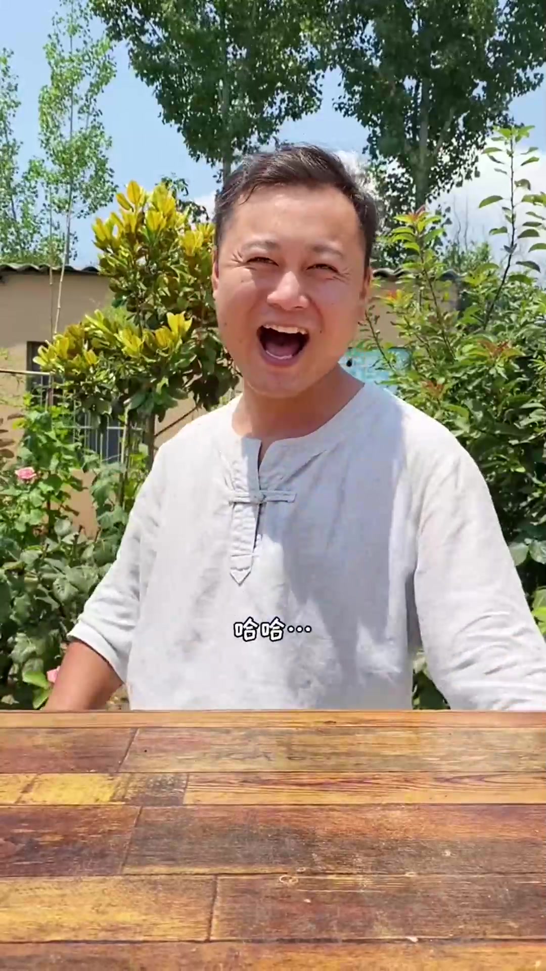 小伙做的烤鸭非常干,简单改造了一下,感觉更好吃了呢!