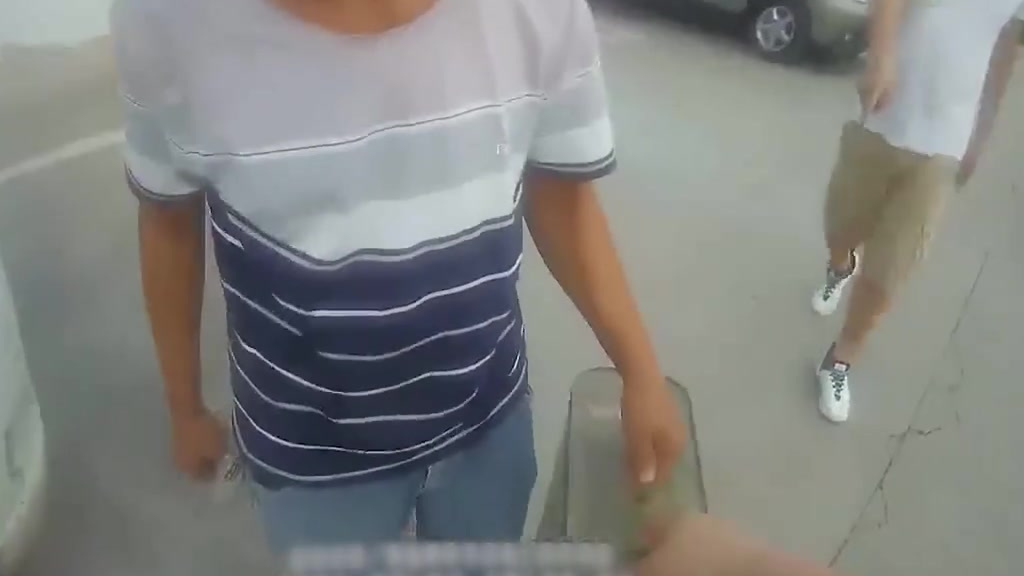 #我为群众办实事# 【汽油也能送“外卖”?警方:你的“单”我接了】今年6月,平安江津东城派