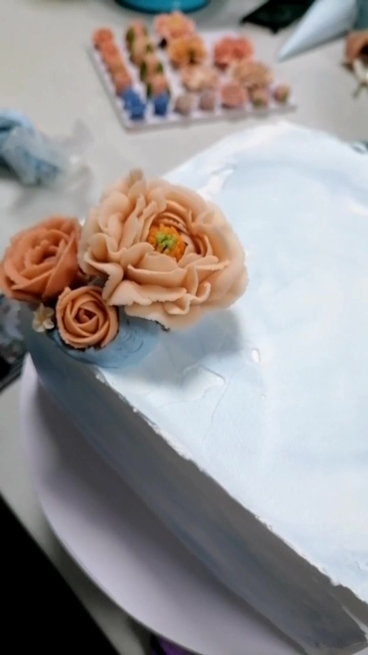 好漂亮的韩式裱花 生日蛋糕