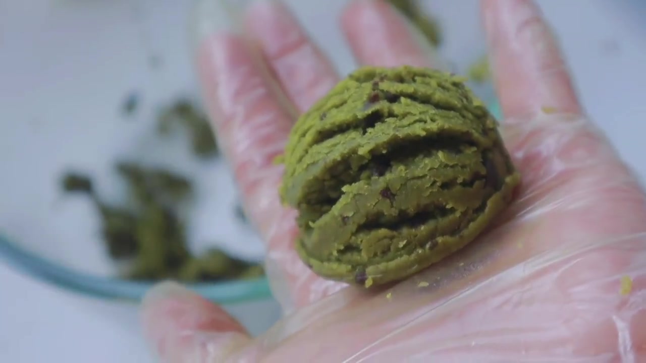 ????酥酥脆脆奶香十足 四种口味的冰淇淋曲奇 今天制作的这款冰淇淋曲奇算是颜值最高的饼干了吧,