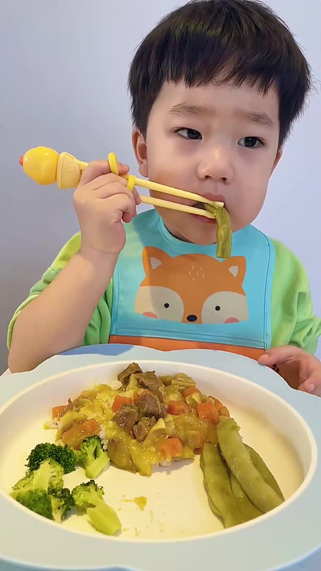 好吃的咖喱饭!宝宝爱吃饭!健康美味的咖喱饭!