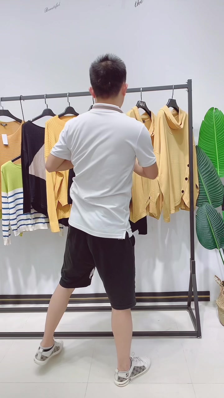 AVOVE在线观看全集_小视频