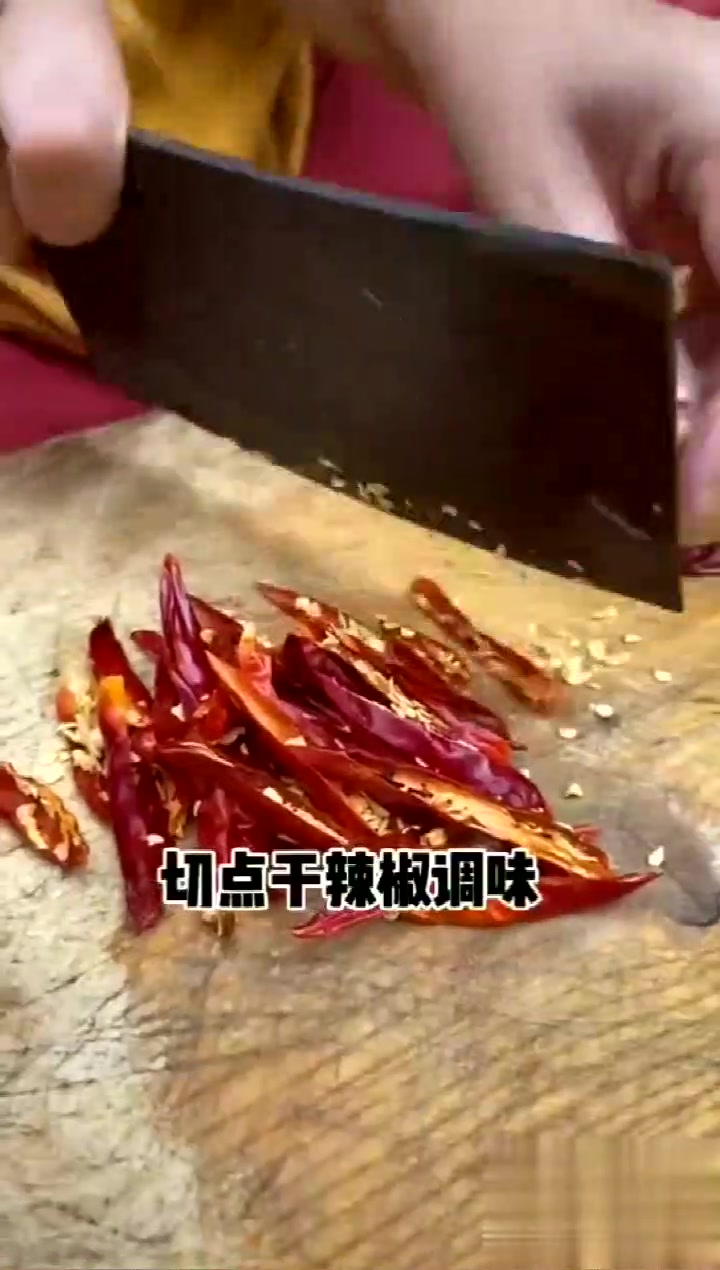 经典美食炒咸菜,起个好听的名字叫沂蒙情丝