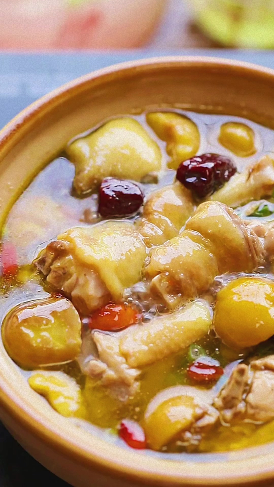 秋季滋补汤,红枣鸡汤,好喝不贵!