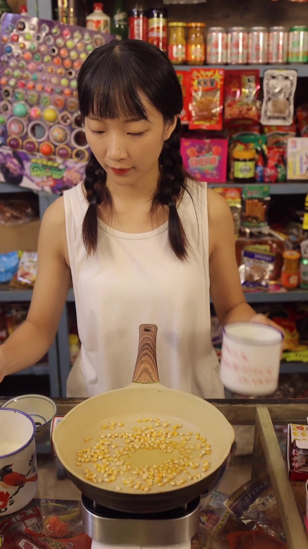 今天小卖部姐姐,给我做的爆米花,又香又脆的