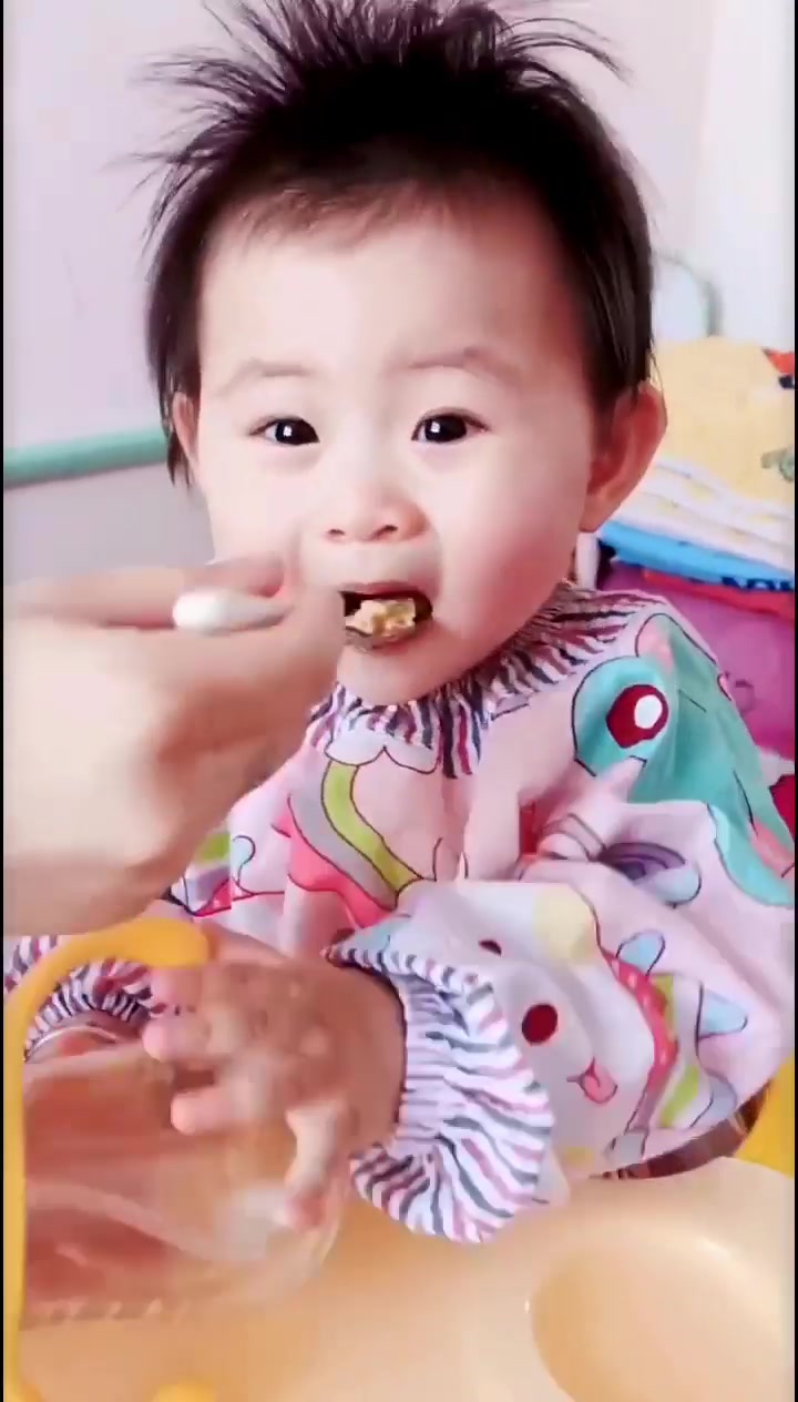 食材,西红柿,三文鱼,鸡蛋,面粉