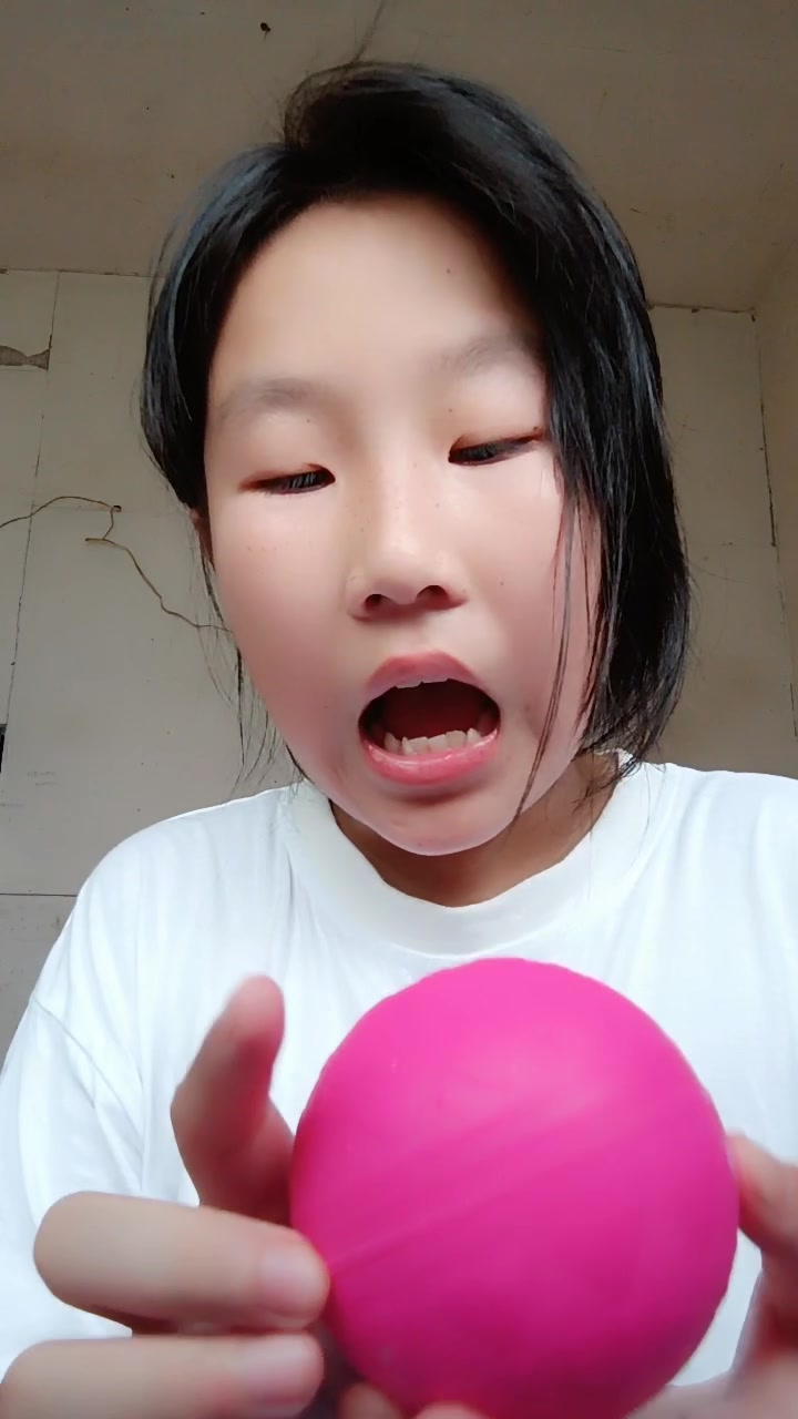 鱼酱姐姐,终于回来了,我们一起来拆盲盒