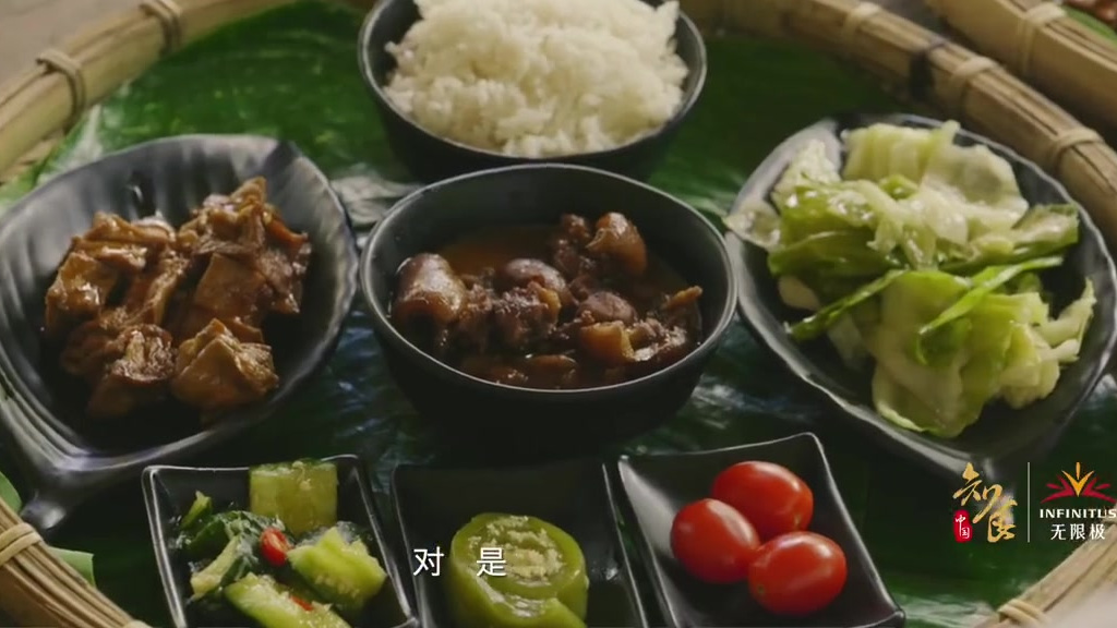 【知食中国之三亚:这次,我们一路向南!】三亚素有“东方夏威夷”之称,这里不仅有海滨风光更有