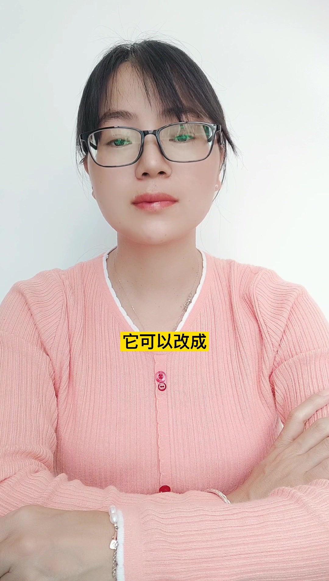 鱼儿在水里游来游去改为拟人句?