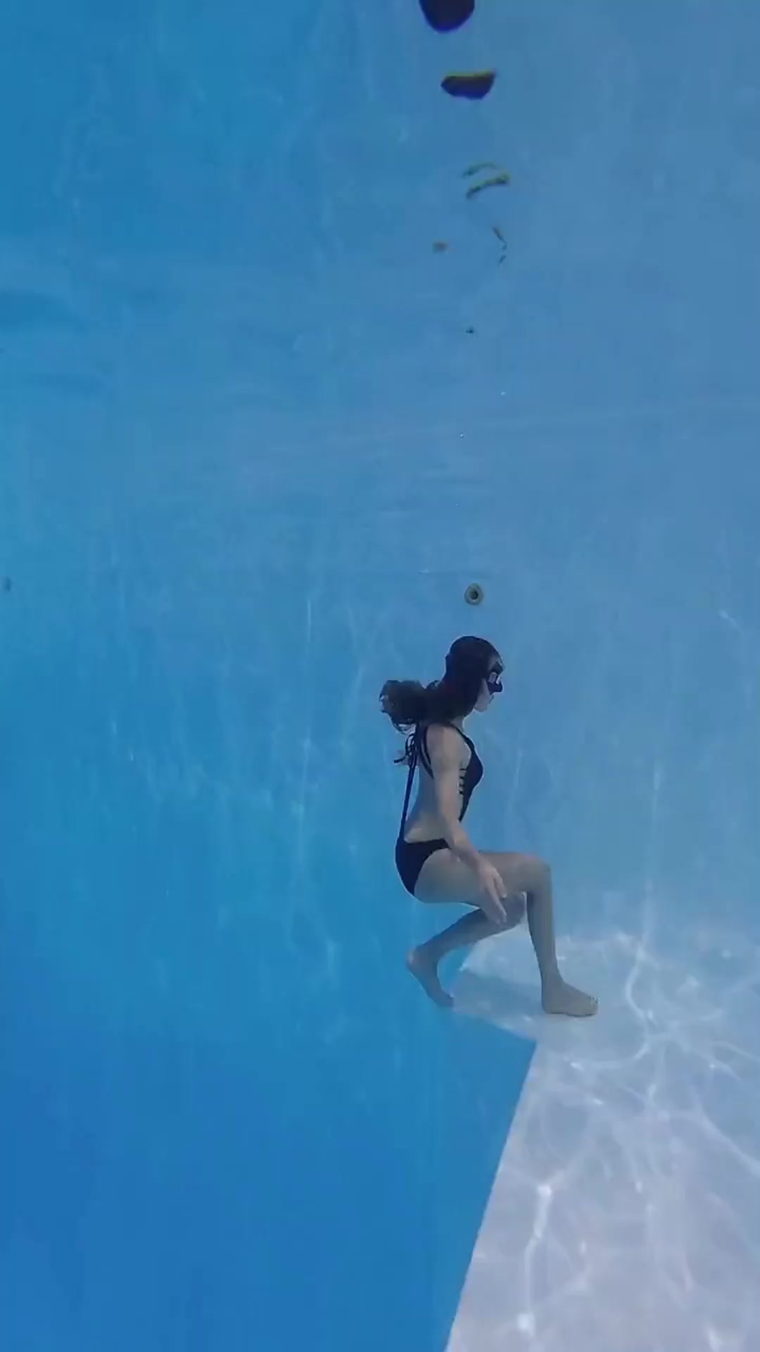 北京潜水女孩,自由潜水,在水里她就是美人鱼