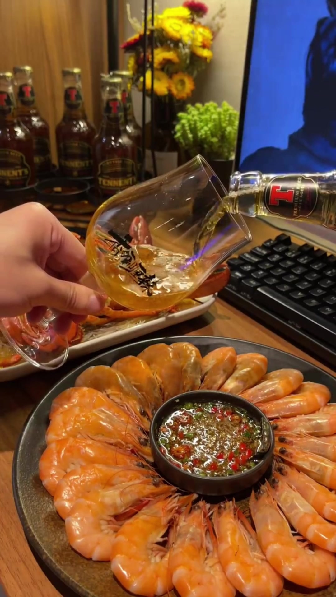 蒜蓉粉丝波士顿龙虾,蒜蓉口味的龙虾,超好吃