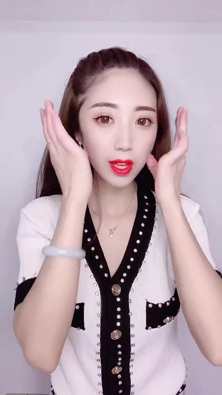 分享一款显个高半扎发型,气质百搭,小个子女生必备