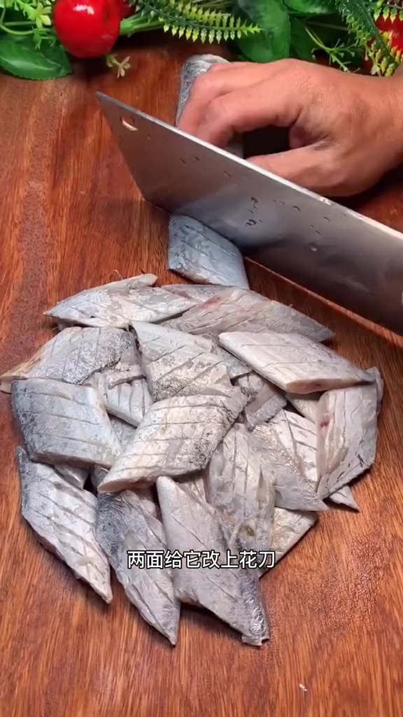 刀鱼做法简单大全。