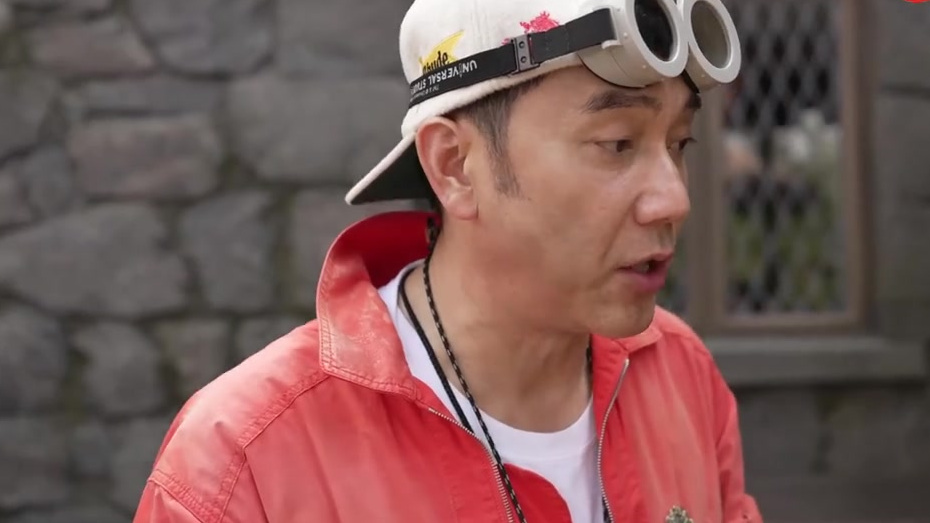 林依轮环球影城vlog来了!cos哈利波特和小黄人沉浸式打卡,看起来超好玩!!