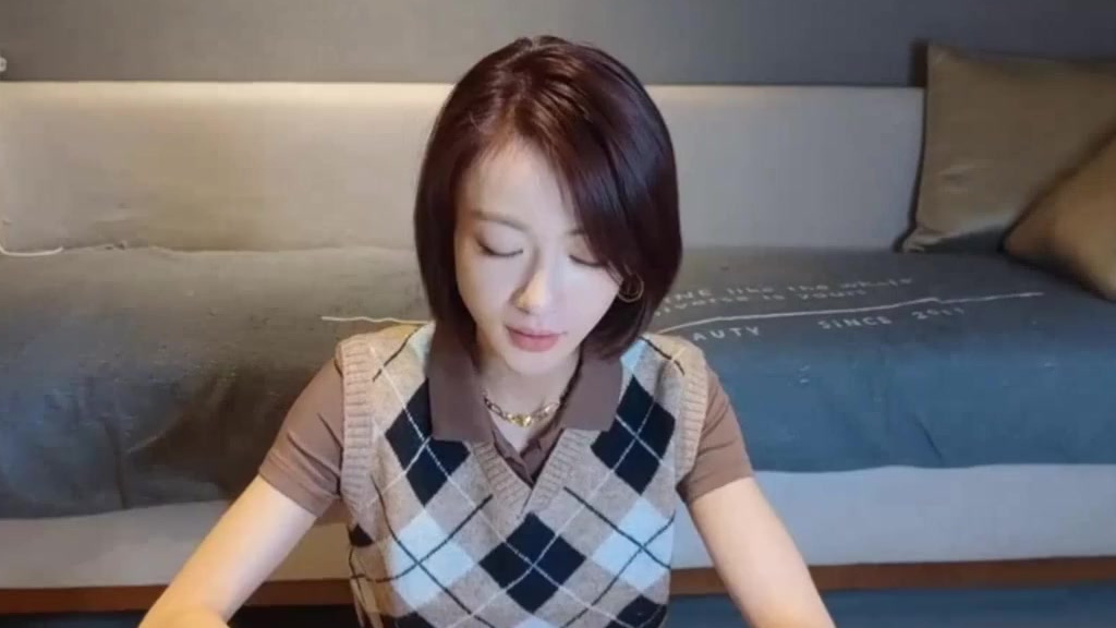 #idoltube# 《我的砍价女王》夏浅和父亲和解啦,父女解开误会重归于好,@吴谨言 暖
