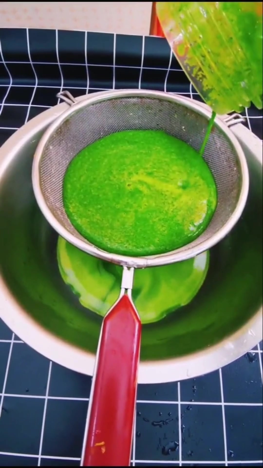 彩色饺子皮怎么做?