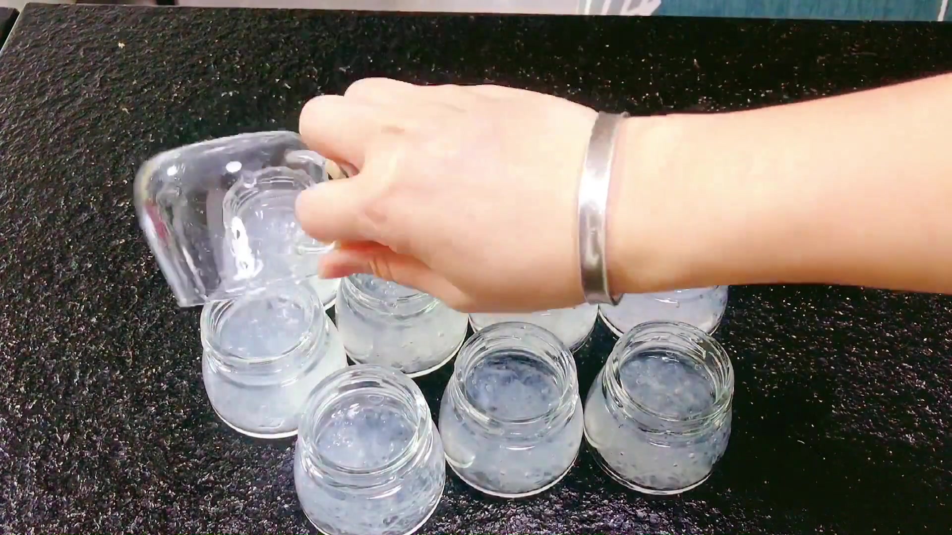 很全的炖燕窝的方法,省心省力,每周一次,可以吃一周
