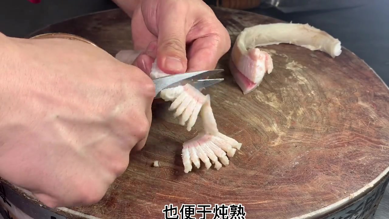 秋天进补,分享一下柴鸡炖牛鞭的做法