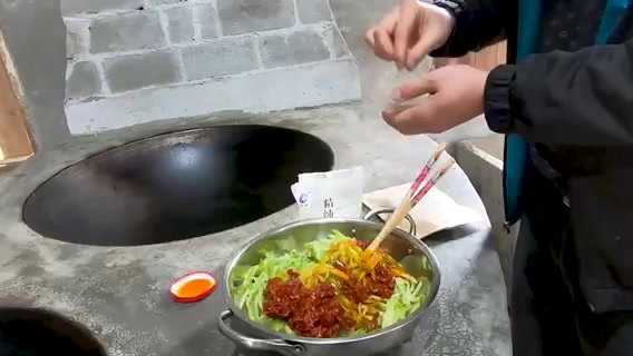 凉拌佛手瓜的家常做法。