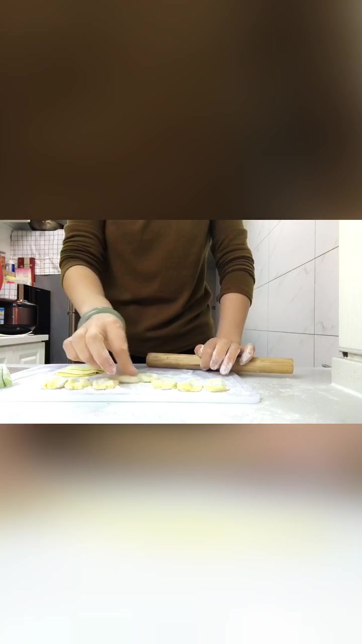 五彩饺子皮混搭风格