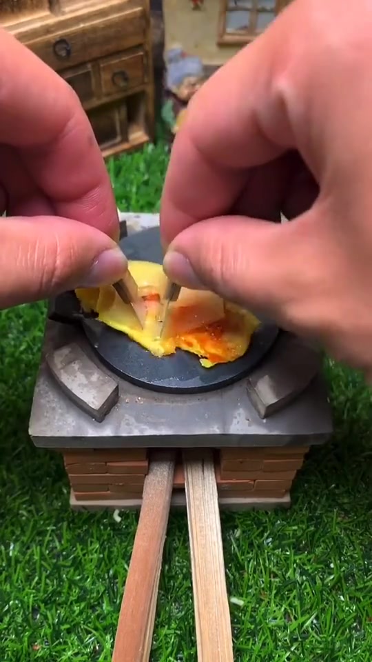 今天烤张冷面,朋友居然生气走了