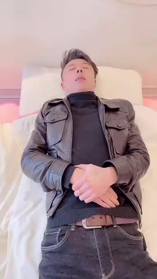 你姐经常玩失踪,肯定又去打麻将去了,我太难了