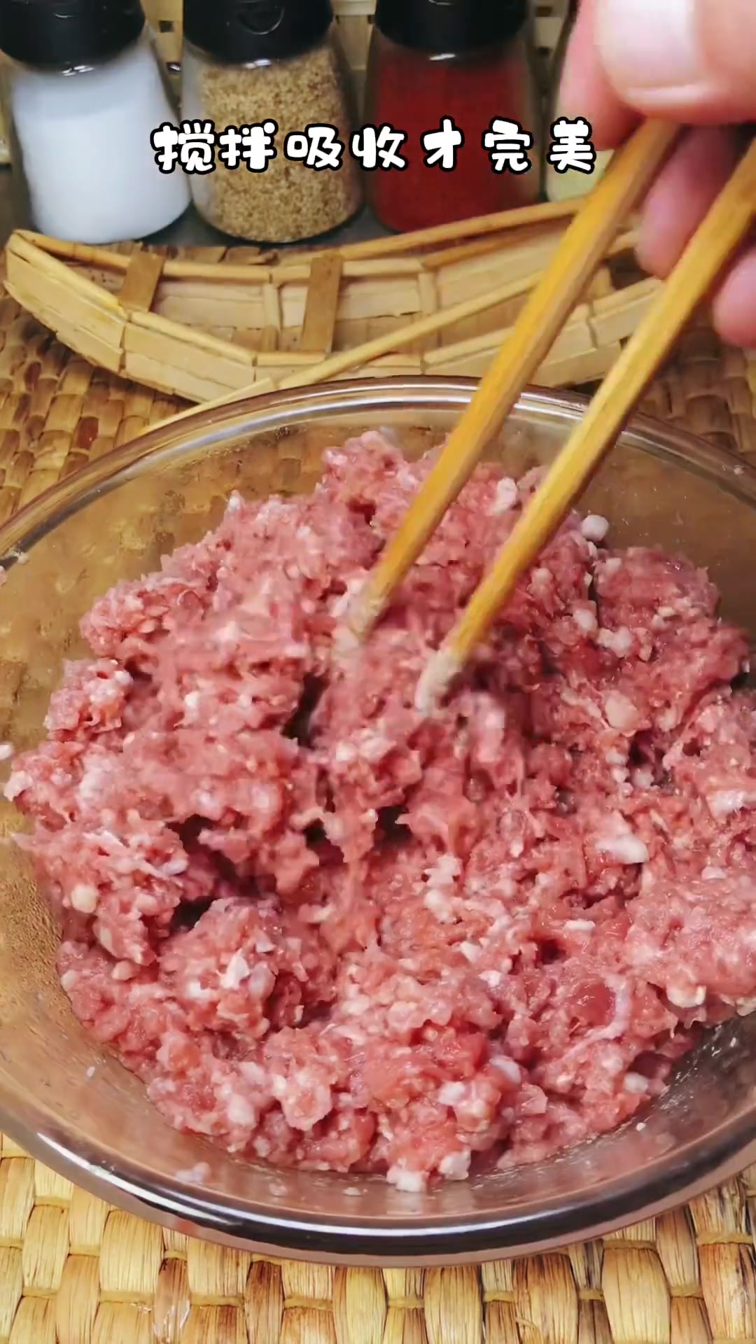 牛肉饺子馅怎么做最好吃?