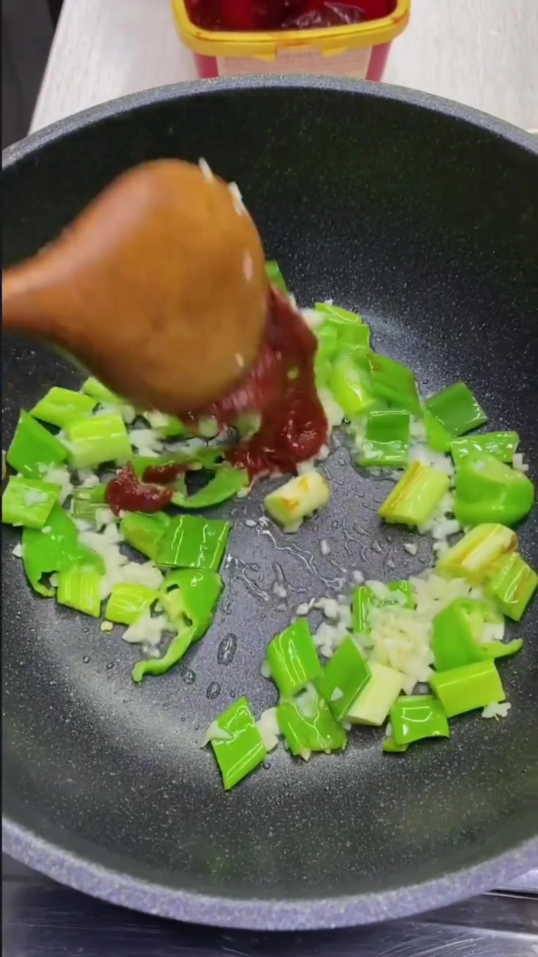 明太鱼炖豆腐做法步骤