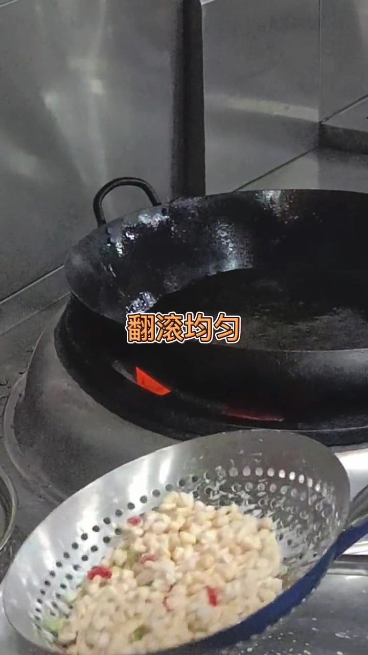 油炸玉米酥的做法视频教程