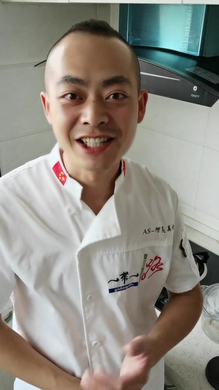 蒜味香肠的制作方法及配方。