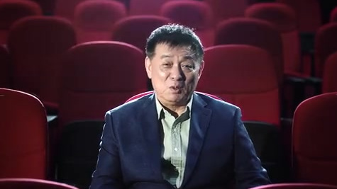 制片人方励加盟鹅的新综艺《导演请指教》啦他所投拍的影片大多都被冠上“文艺”的标签,之前出品