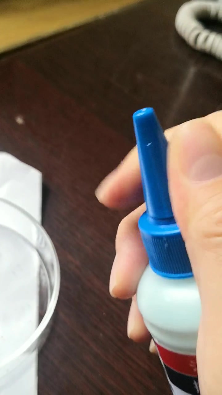 白色衣鱼虫对人的危害大吗