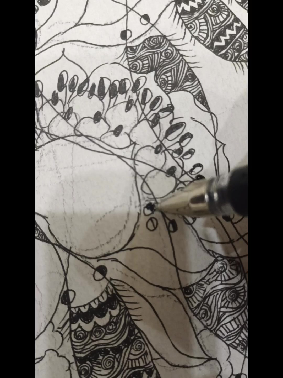 人物线描装饰画创作