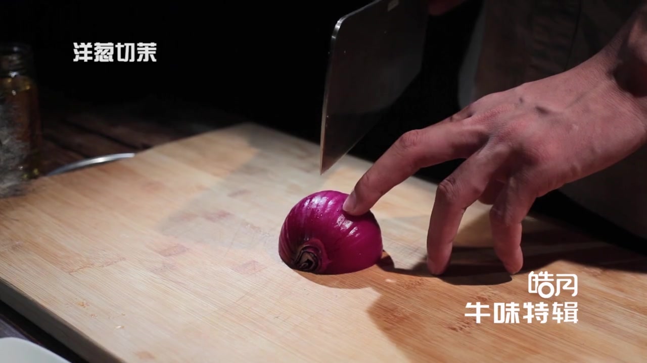 小黄瓜条牛肉适合怎么吃?