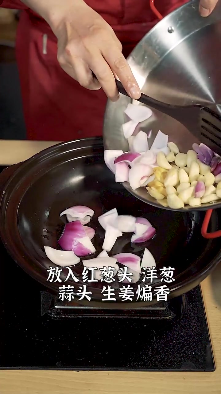 砂锅鱼头煲的做法视频