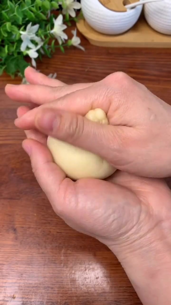 油酥饼的做法视频教程