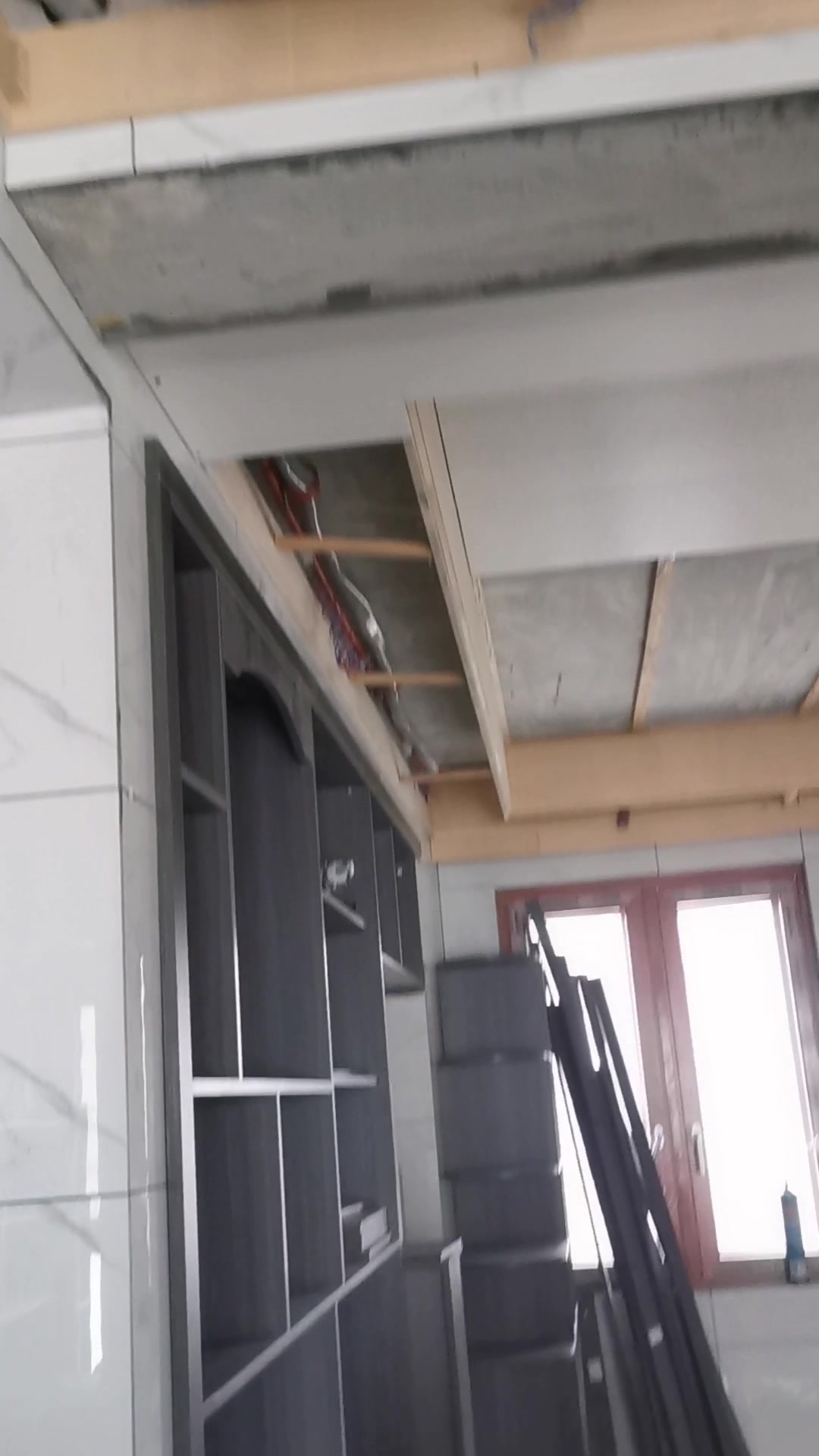 天花吊顶护墙板施工