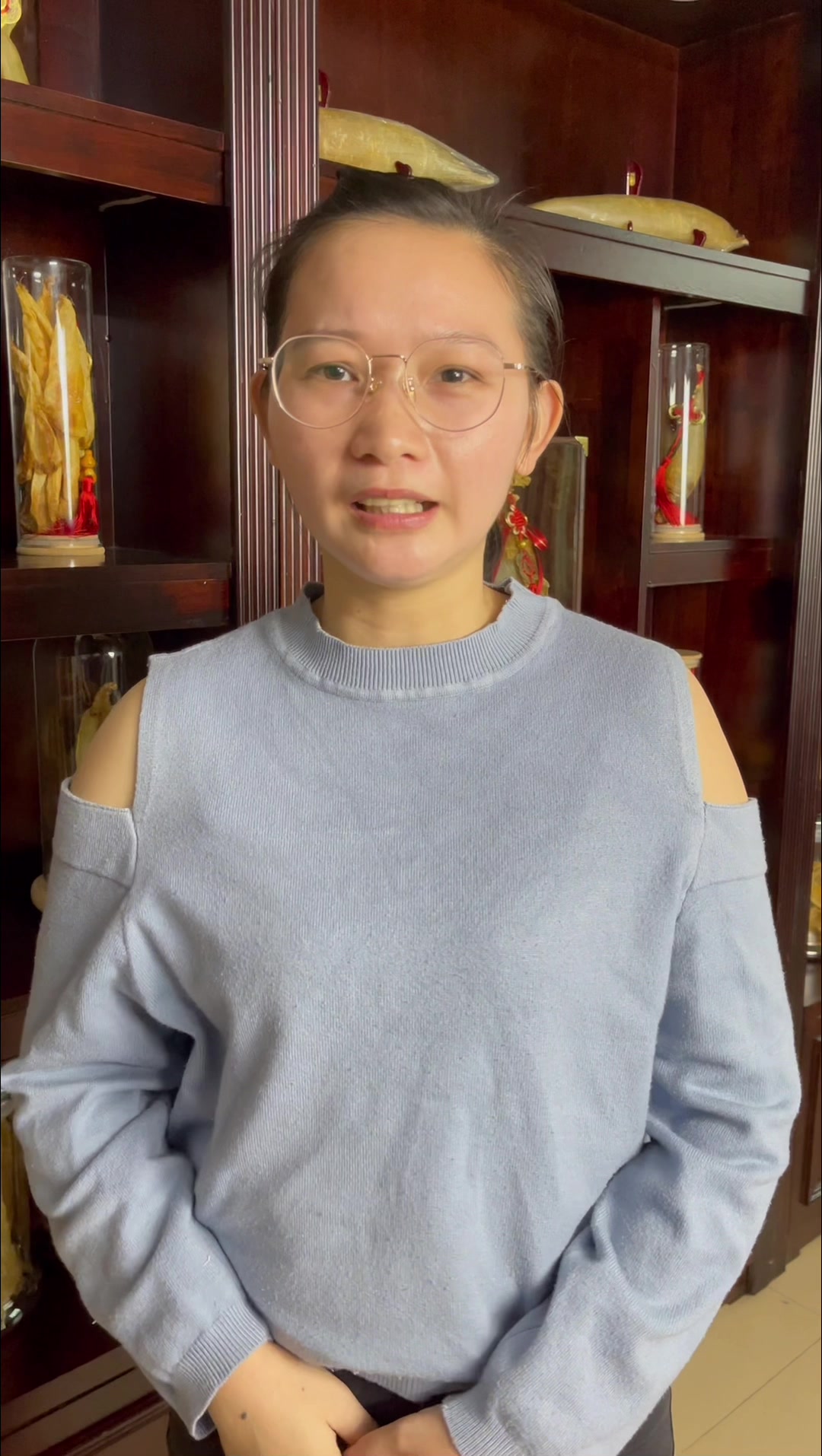 合成假鱼胶层出不穷,以后千万别买它。