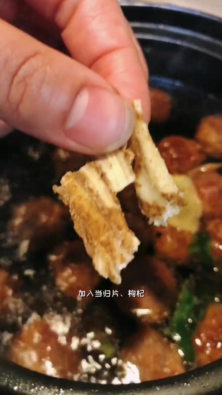 牛肉丸子怎么做好吃鲜嫩窍门
