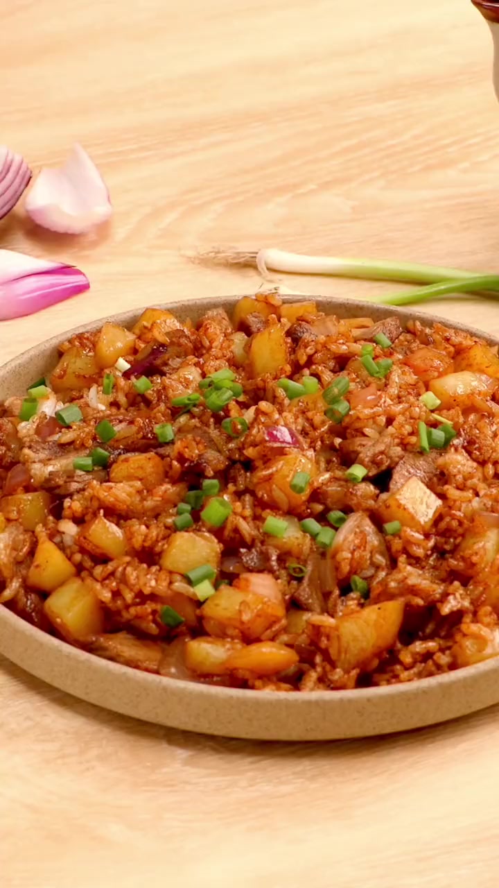 简单的牛排士豆炒饭,营养均衡又好吃