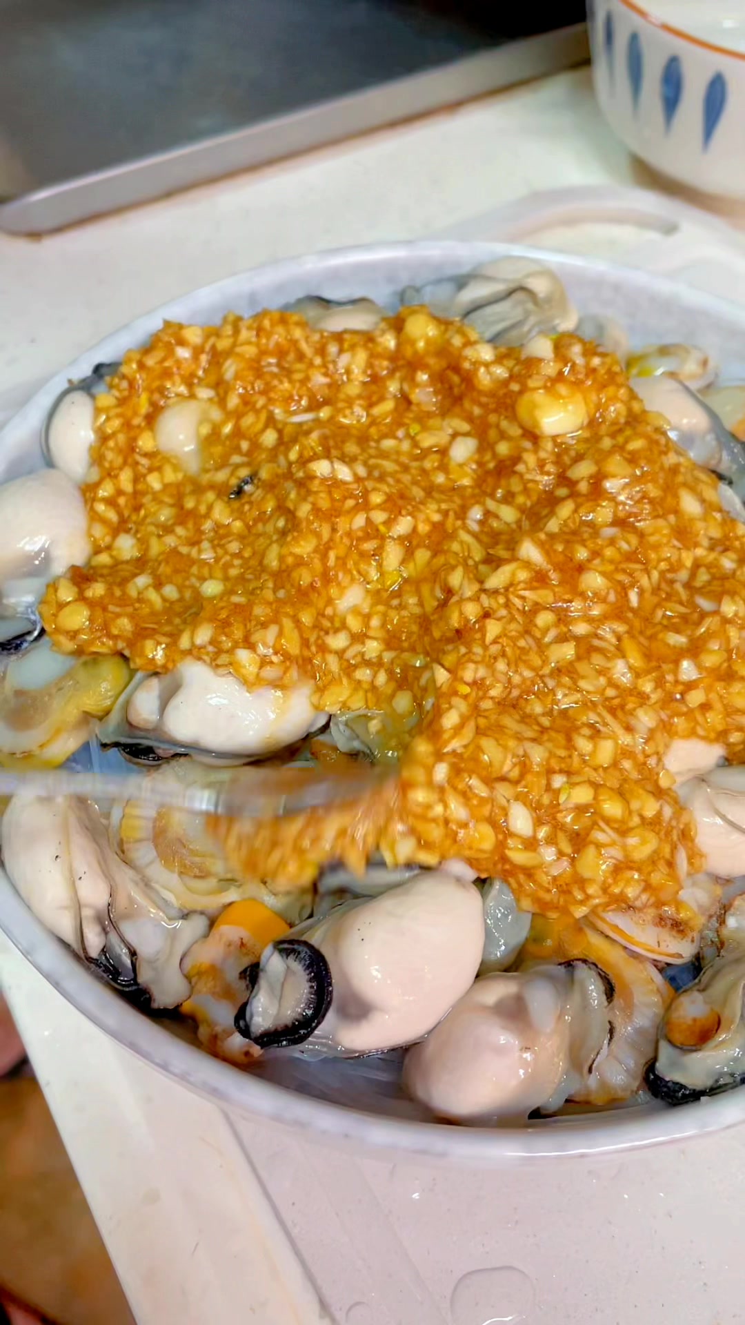 蒜蓉粉丝蒸扇贝生蚝