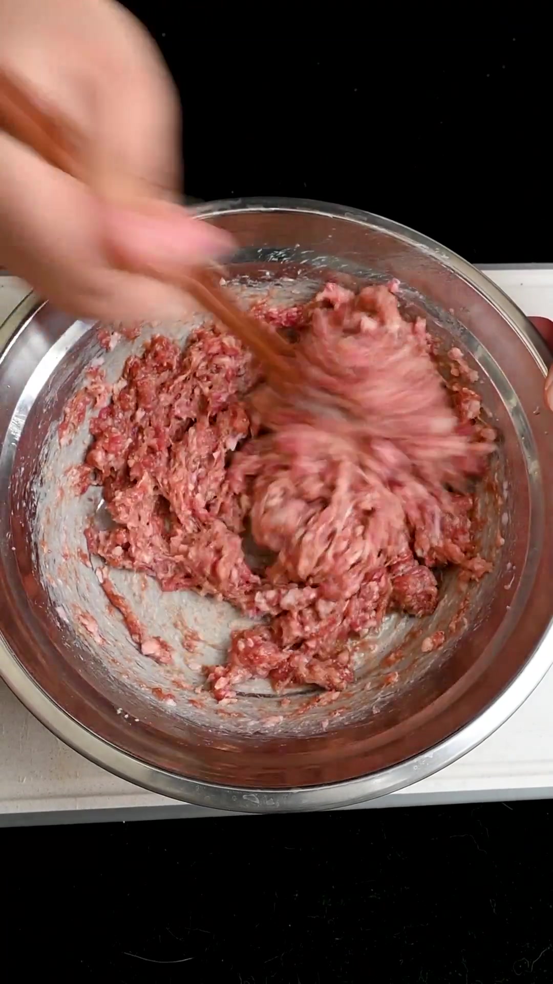 羊肉馅饺子怎么调馅配什么菜