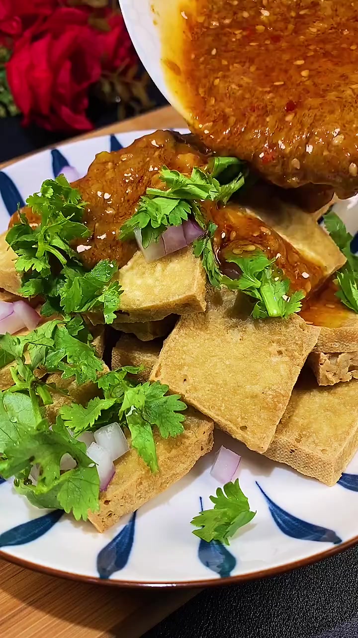 正宗臭豆腐的制作方法。