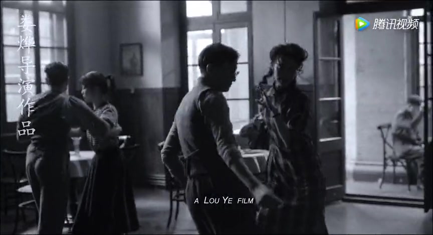 #电影兰心大剧院#网络首播啦[期待]导演娄烨 首度合作#巩俐#,打造谍战传奇。巩俐 饰多面