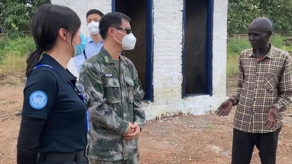 【这个非洲国家有个以中国人名字命名的派出所】在东非国家南苏丹,有一个以中国人名字命名的“派