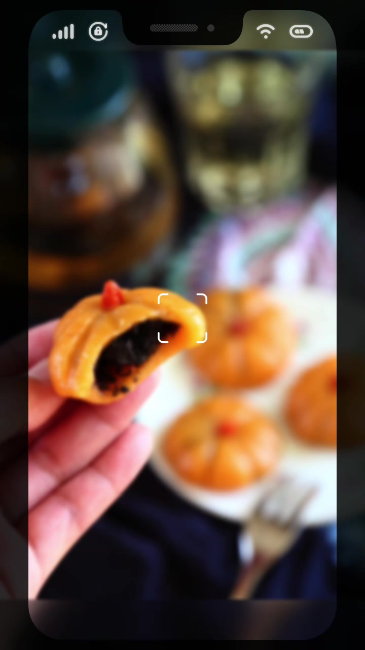周末早餐推荐 周末了早餐想怎么吃? 芝麻南瓜饼 葡萄干红薯发糕 香肠炒年糕 毛豆剪刀面 胡