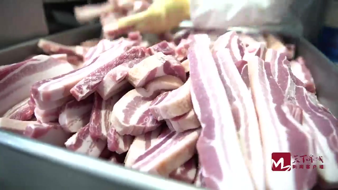 【惊呆了!济南人钟爱的把子肉原来是这样生产出来的[并不简单]】说起济南名吃,济南人的打卡清