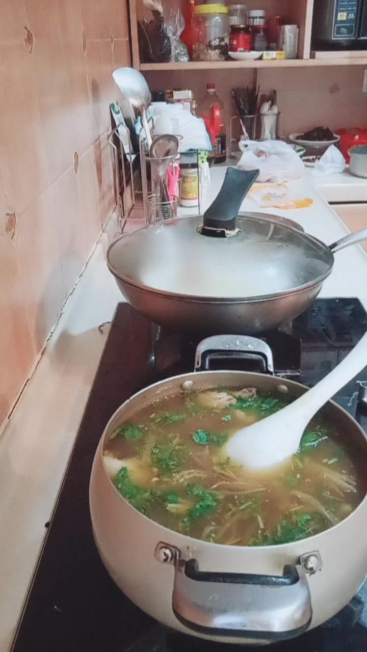 早餐给家人们做的鸡汤豆腐脑,也给大家分享一下我的手艺感谢关看