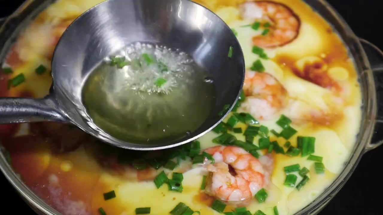 豆腐里加3个鸡蛋,不用炖不用炒,鲜美嫩滑 豆腐 鸡蛋 虾仁 美味食谱 家常菜 豆腐里加3个